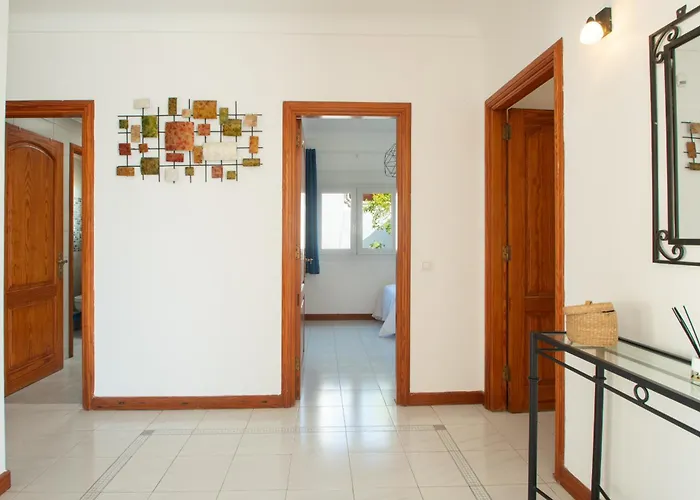 Leonor By Villalia فيلة بويرتو ذيل كارمين