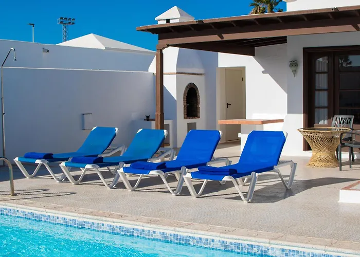 Leonor By Villalia فيلة *