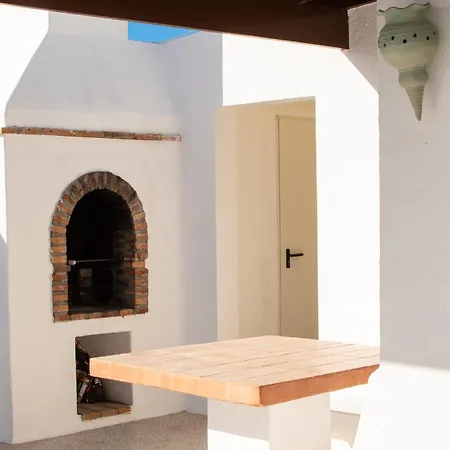 Leonor By Villalia Villa *